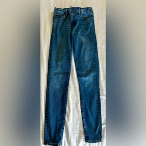 Abercrombie High Rise Super Skinny Jeans size 6 long